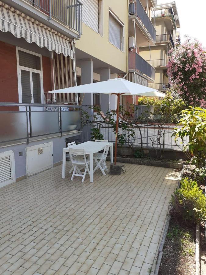 Casa Blu Follonica Exterior foto